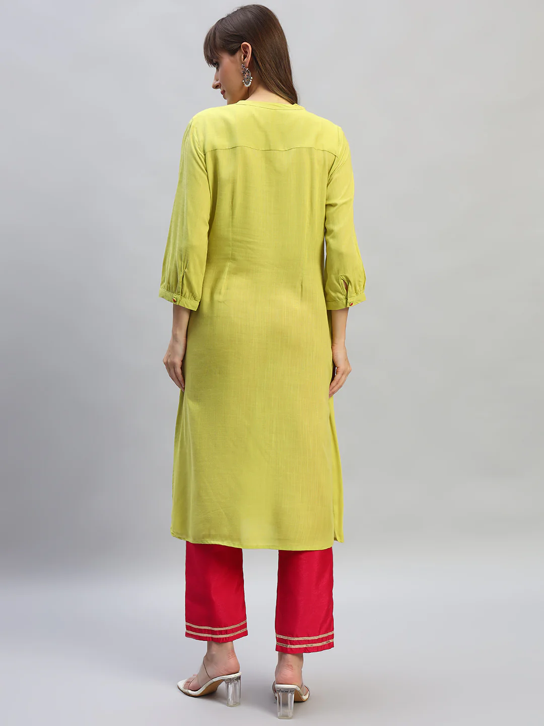 Women's Solid Green Mandarin Collar 3/4th Sleeves Casual Kurti - Image 4