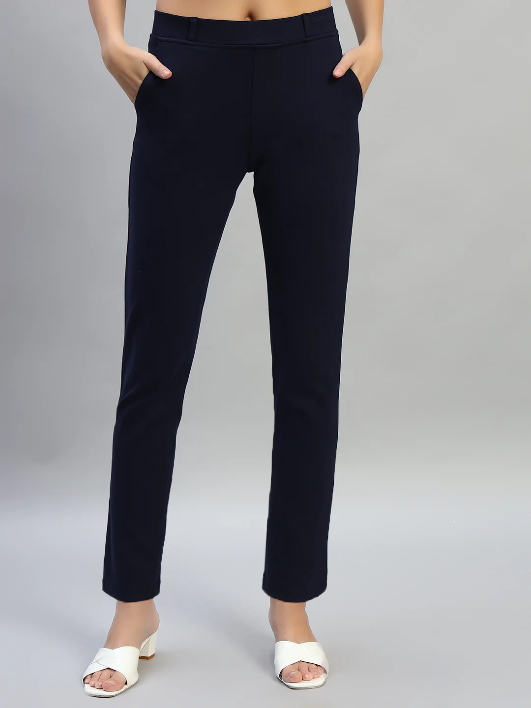 Women's Solid Navy Blue Regular Fit Casual Jegging - Image 3
