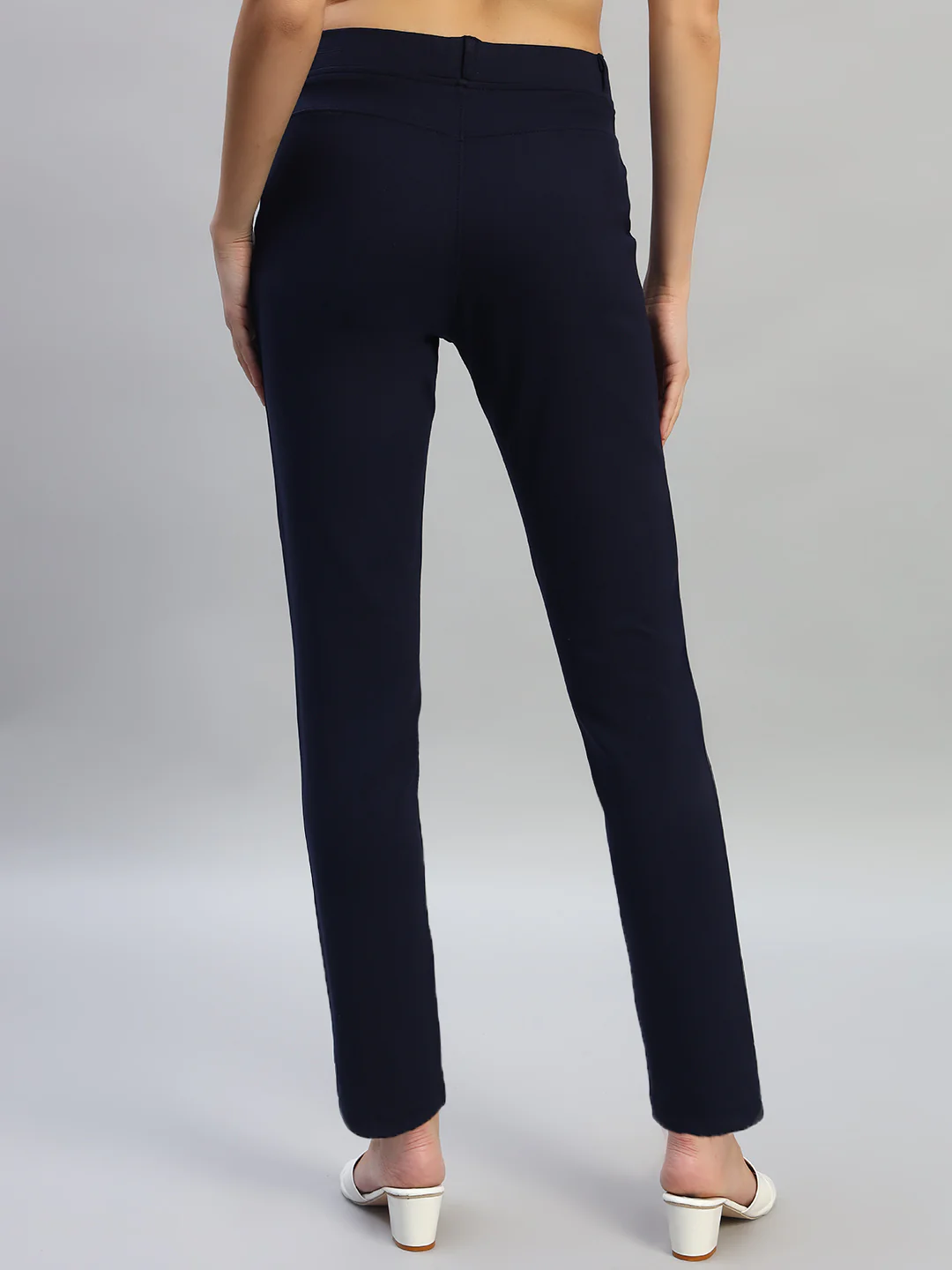 Women's Solid Navy Blue Regular Fit Casual Jegging - Image 5